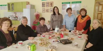 Тепло души и цветы признательности: как в нашей школе поздравили женщин с 8 Марта
